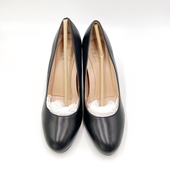Naturalizer Womens Size 7 Michelle Classic Black Leather Heels Pumps Shoes - Picture 4 of 16